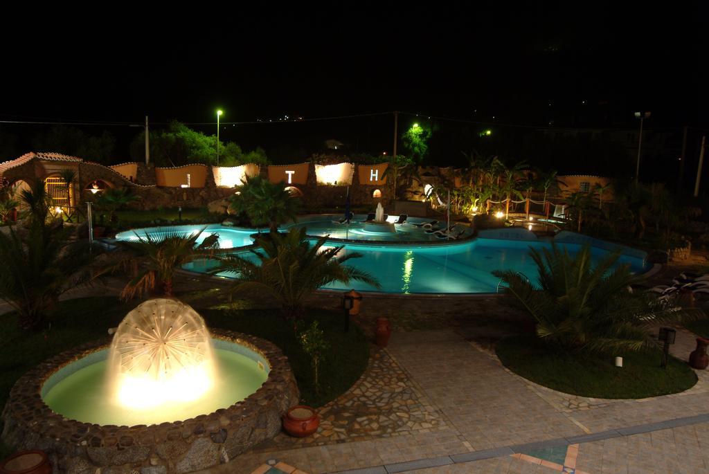 Cliffs Hotel Joppolo Bagian luar foto