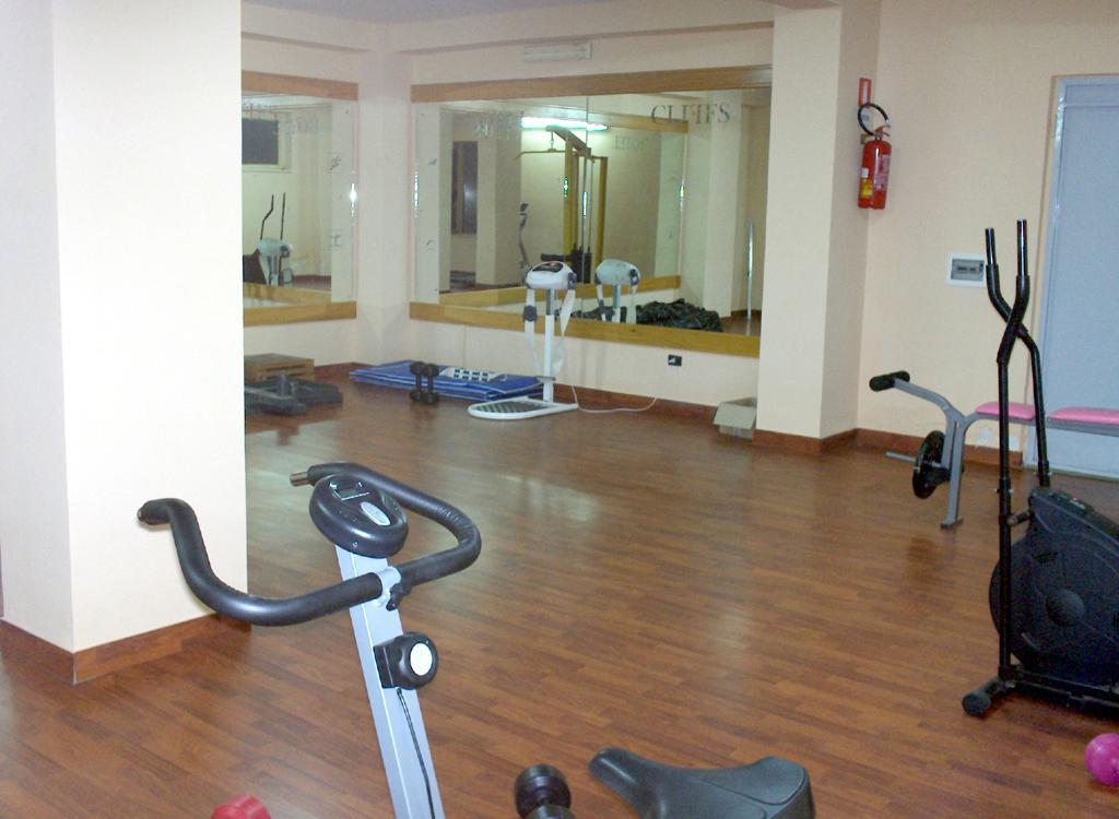 Cliffs Hotel Joppolo Bagian luar foto
