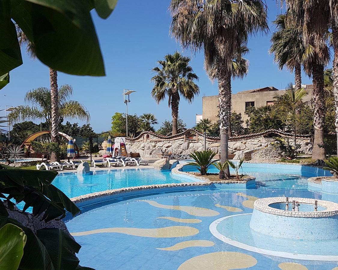 Cliffs Hotel Joppolo Bagian luar foto