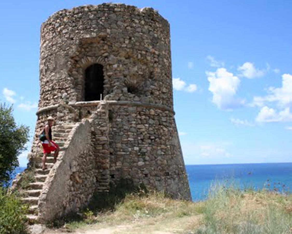 Cliffs Hotel Joppolo Bagian luar foto