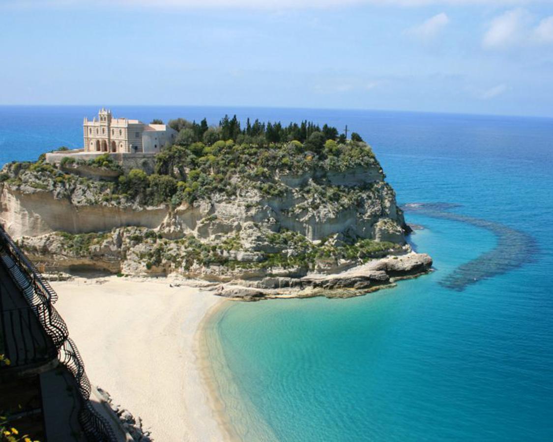 Cliffs Hotel Joppolo Bagian luar foto