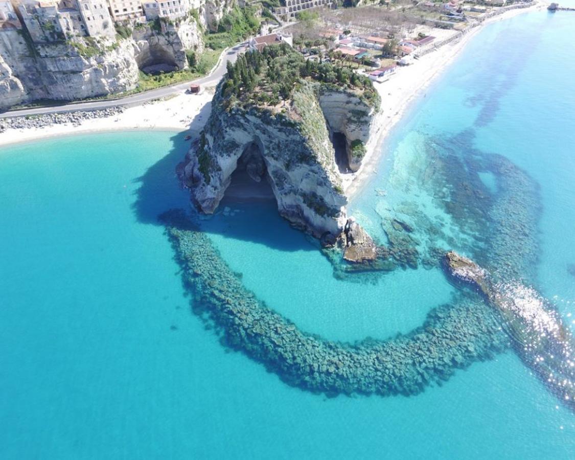 Cliffs Hotel Joppolo Bagian luar foto